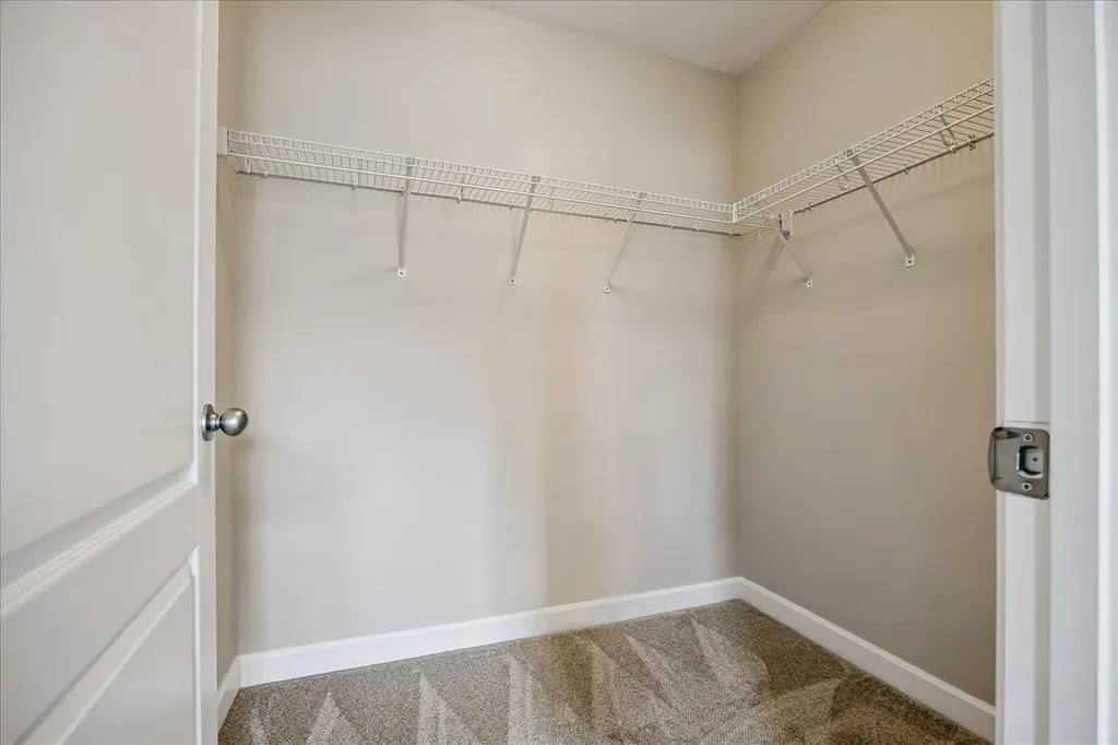 1317 Knoll Lane Lebanon TN 37087