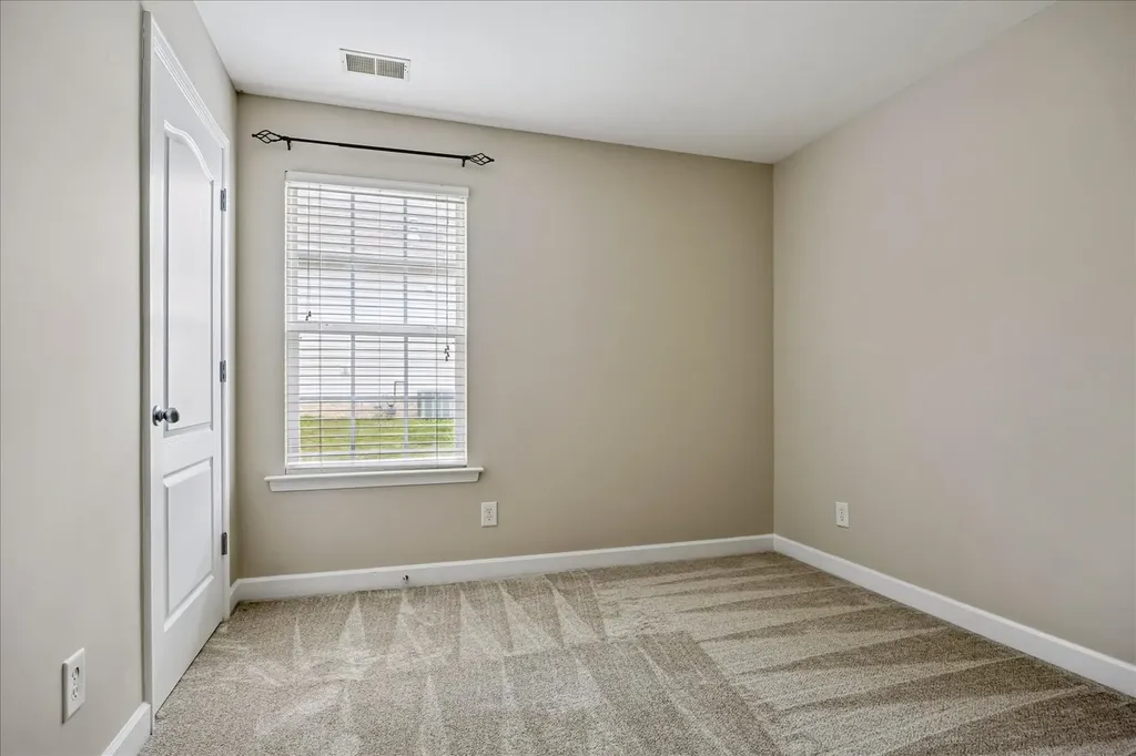 1317 Knoll Lane Lebanon TN 37087