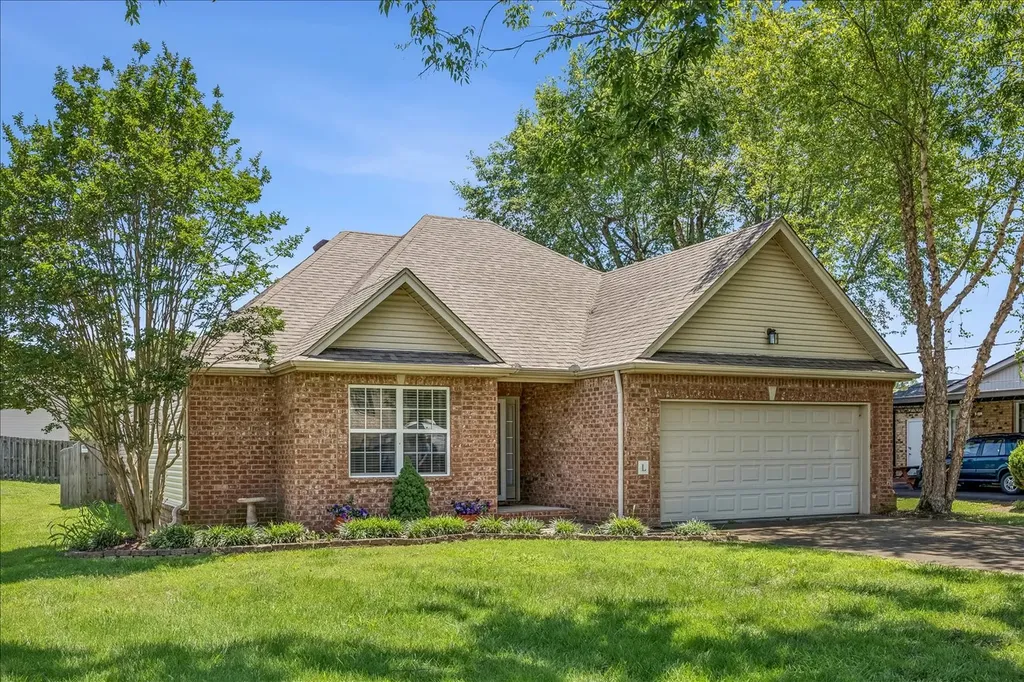 1317 Knoll Lane Lebanon TN 37087