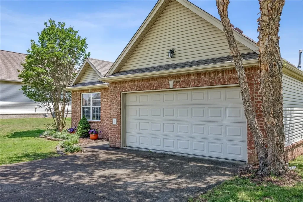 1317 Knoll Lane Lebanon TN 37087