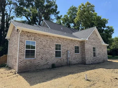 737 Rogers Road Gallatin TN 37066