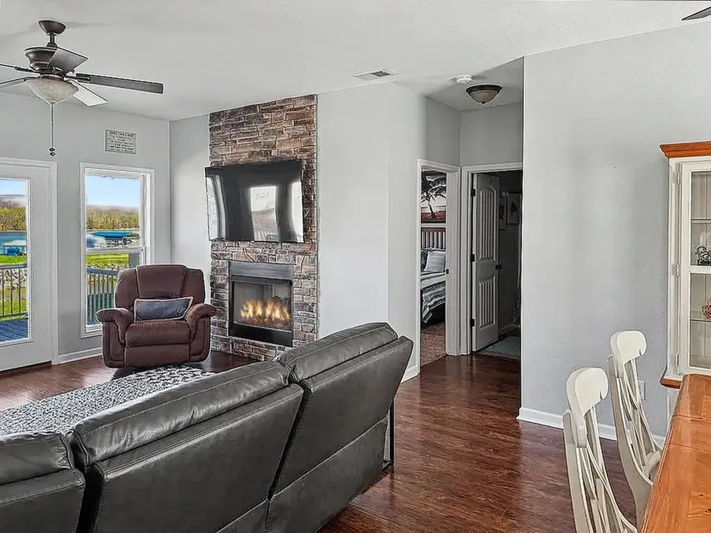 175 Ellen Lane Decaturville TN 38329