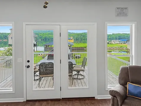 175 Ellen Lane Decaturville TN 38329