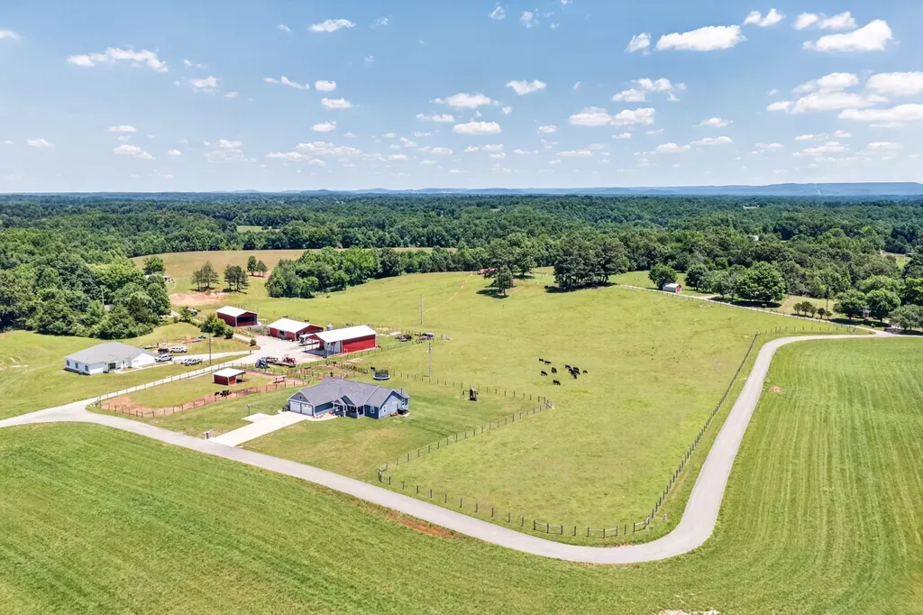 5335 Hickey Ridge Road Baxter TN 38544