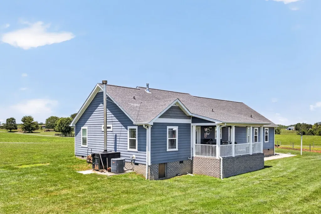 5335 Hickey Ridge Road Baxter TN 38544
