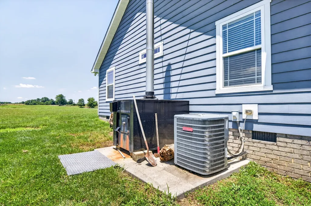 5335 Hickey Ridge Road Baxter TN 38544