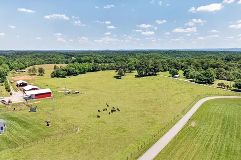 5335 Hickey Ridge Road Baxter TN 38544