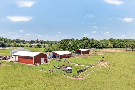 5335 Hickey Ridge Road Baxter TN 38544
