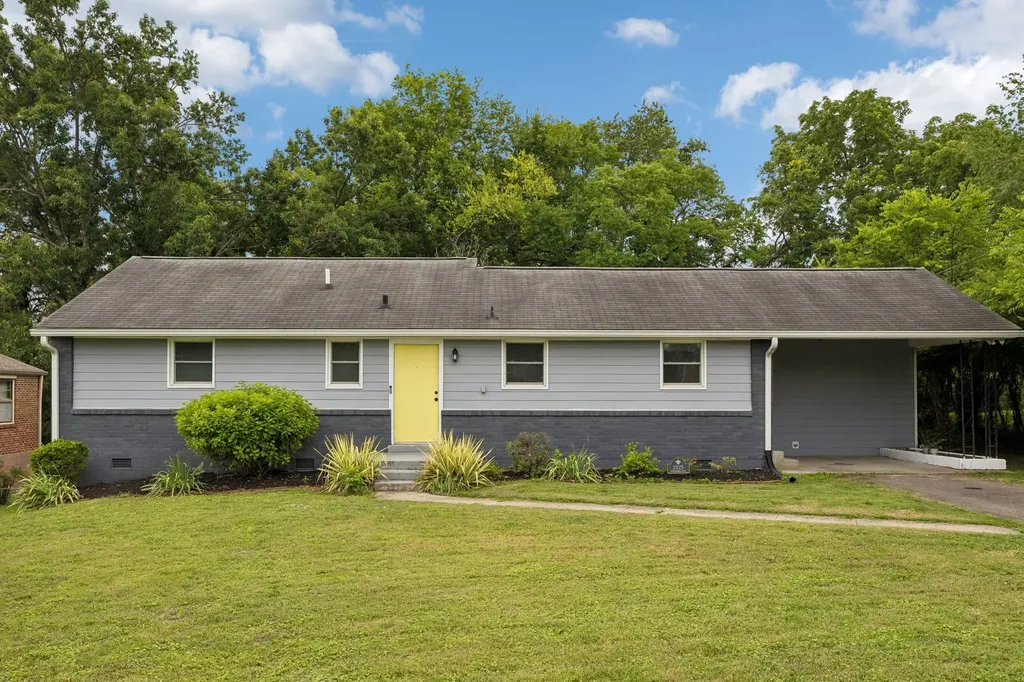 2525 Woodberry Drive Nashville TN 37214