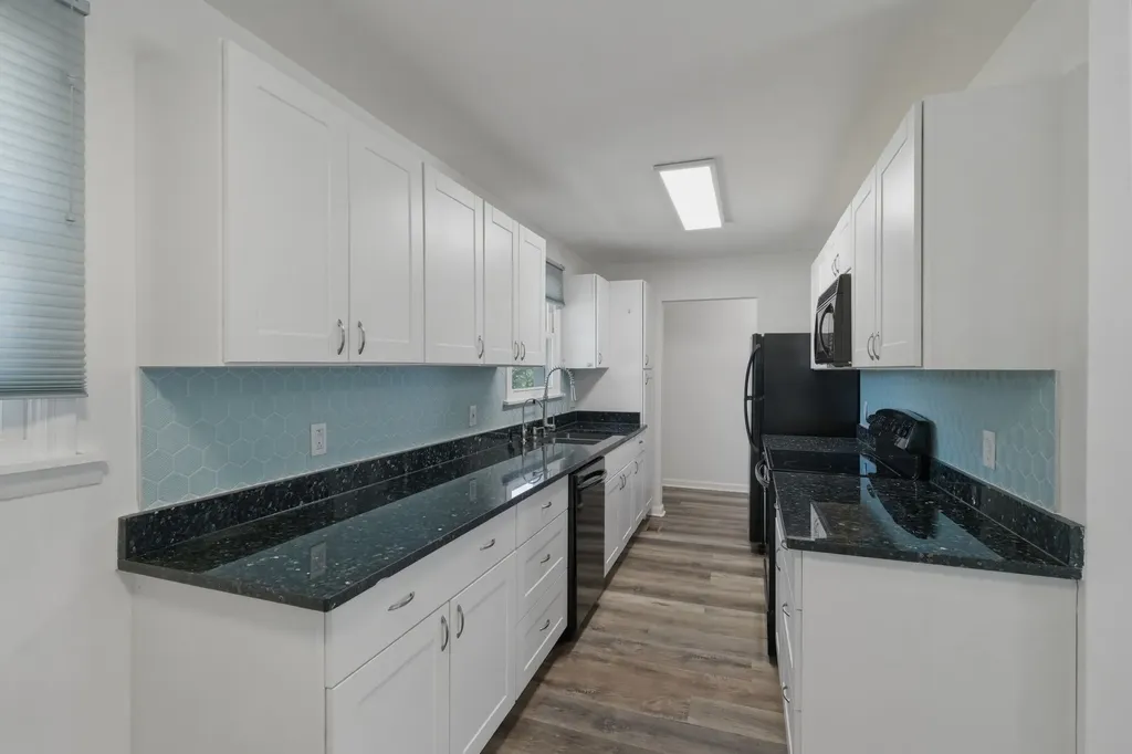 2525 Woodberry Drive Nashville TN 37214