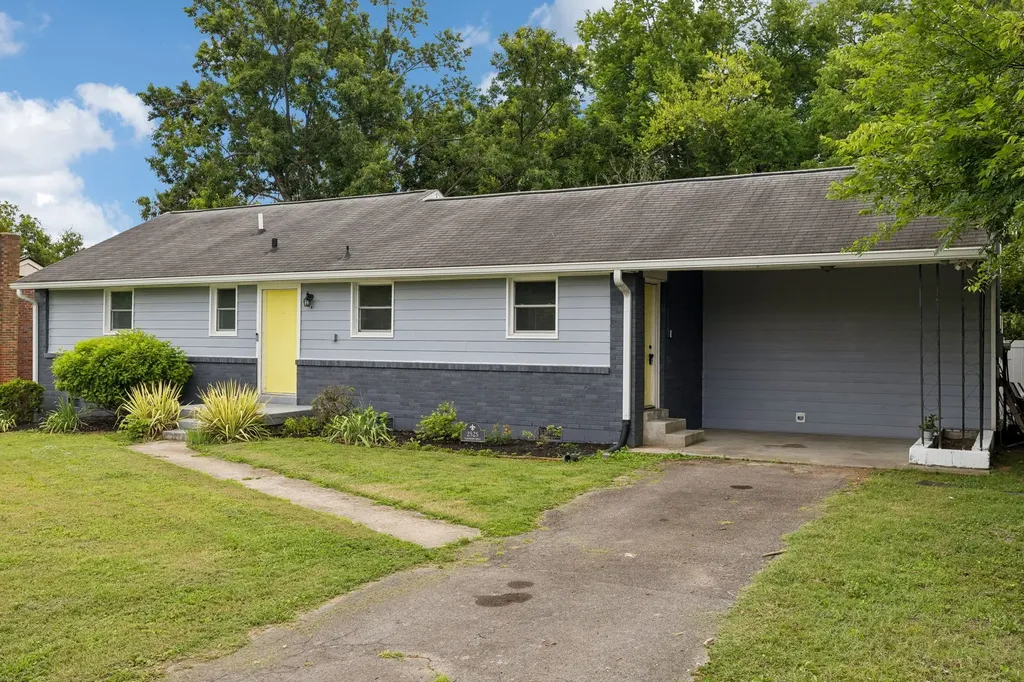 2525 Woodberry Drive Nashville TN 37214