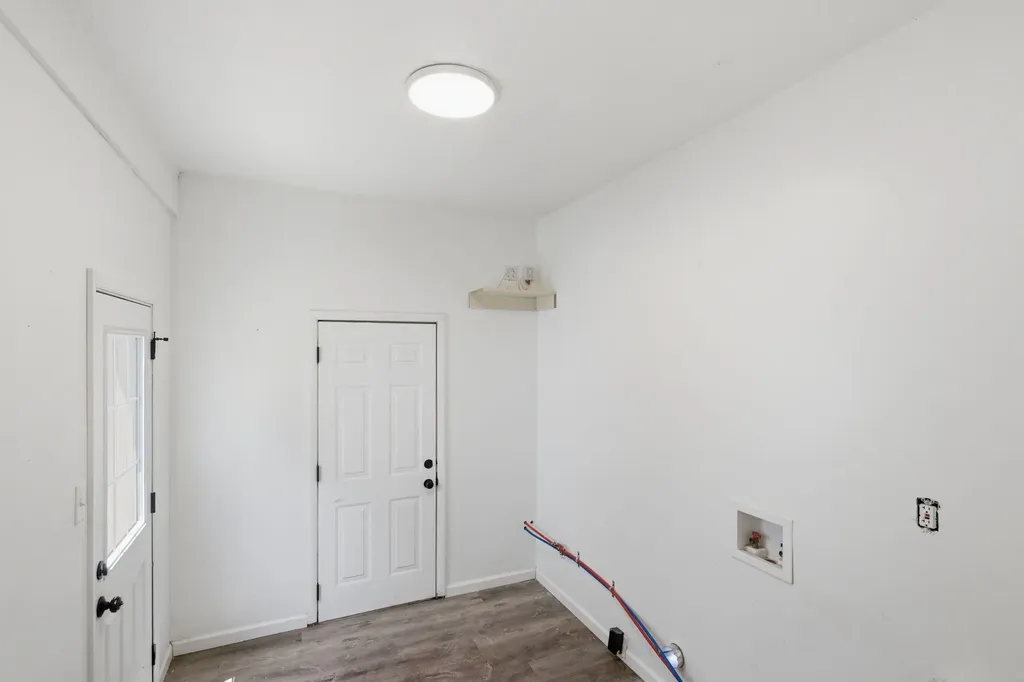 2525 Woodberry Drive Nashville TN 37214