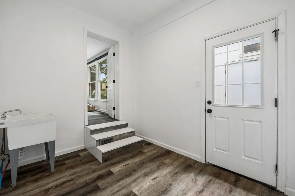 2525 Woodberry Drive Nashville TN 37214