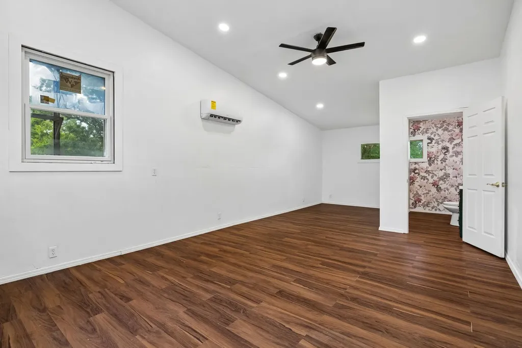 2525 Woodberry Drive Nashville TN 37214