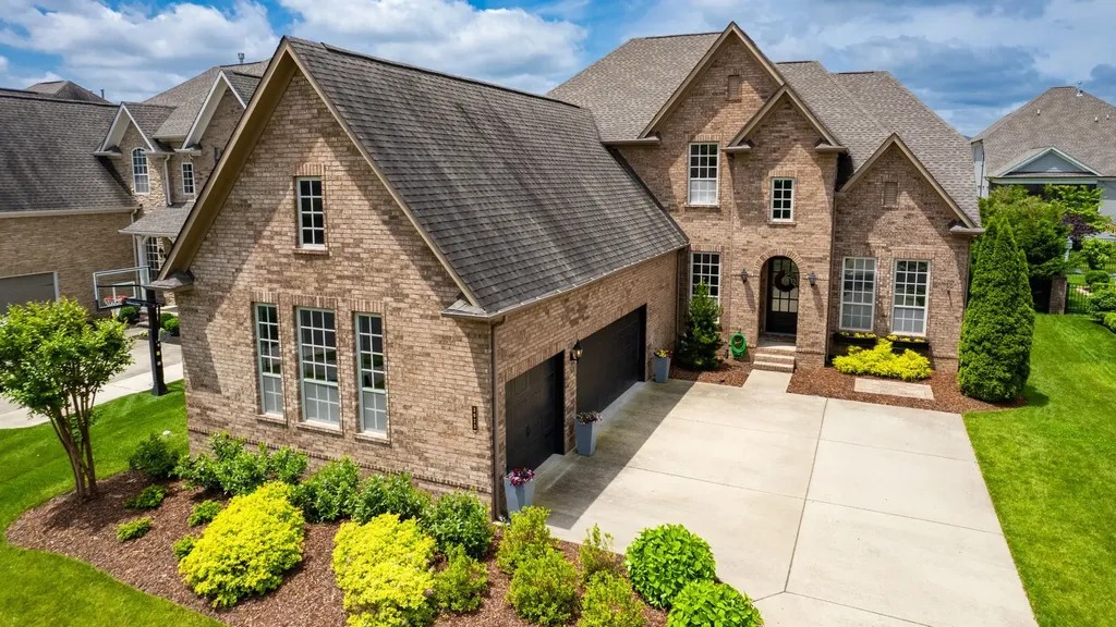 3623 Martins Mill Road Thompsons Station TN 37179