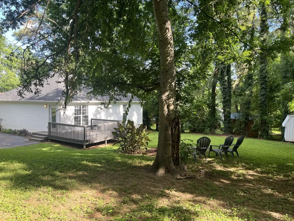 1706 Hillview Drive Columbia TN 38401