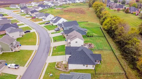 365 Frontier Drive Clarksville TN 37043