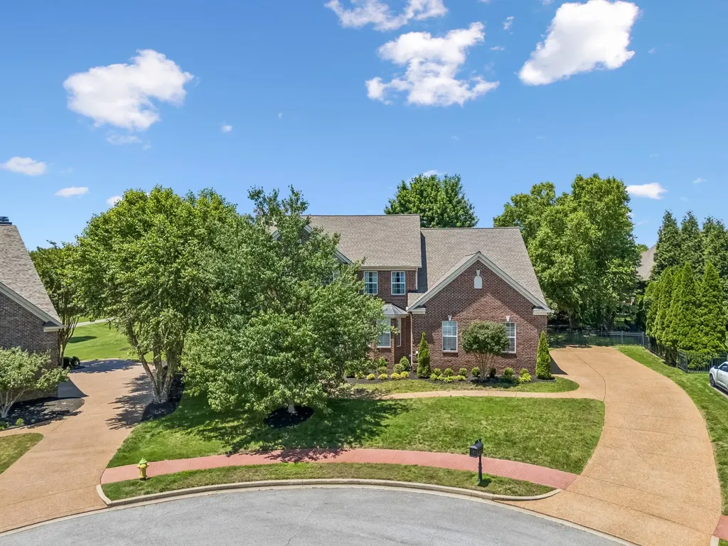 1108 Rossifer Court Gallatin TN 37066