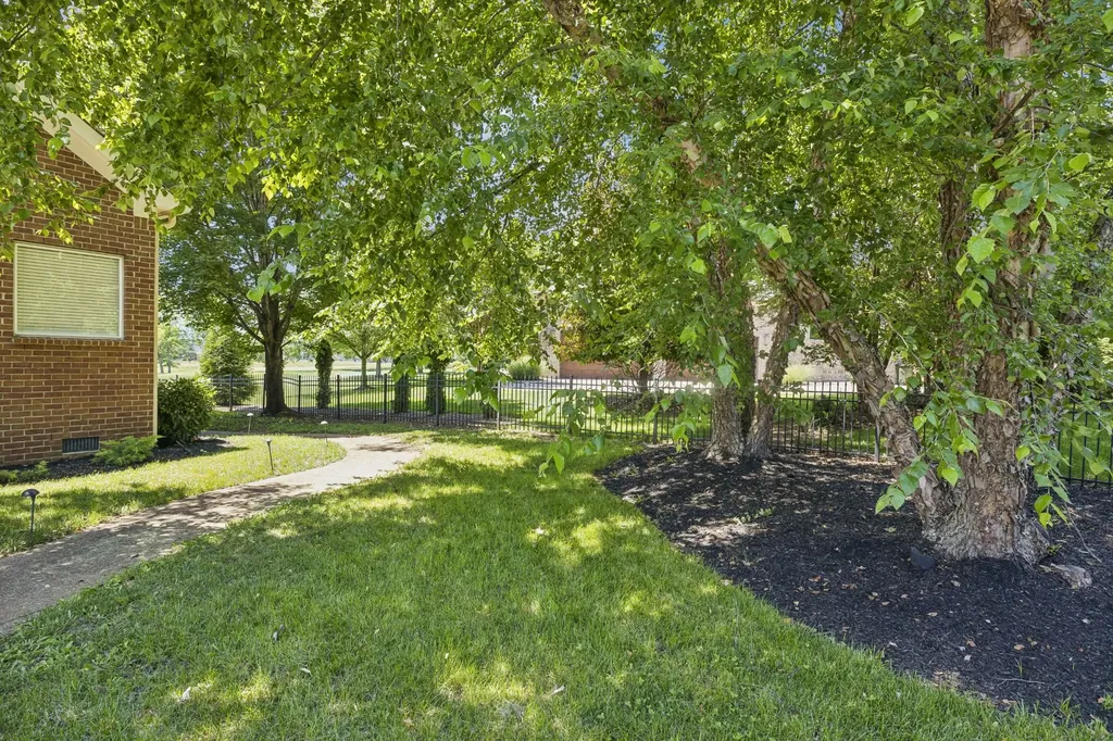 1108 Rossifer Court Gallatin TN 37066