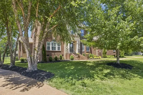 1108 Rossifer Court Gallatin TN 37066