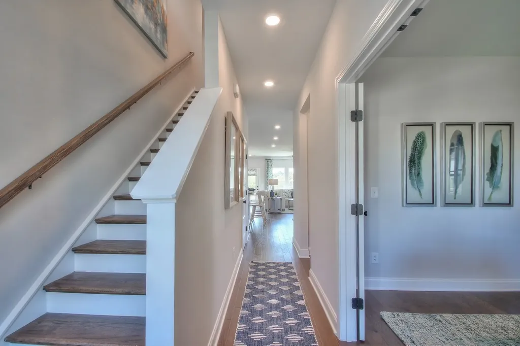 2312 Mary Lou Way Columbia TN 38401