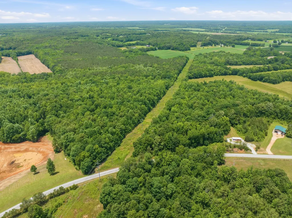 800 Smith Chapel Road Decaturville TN 38329