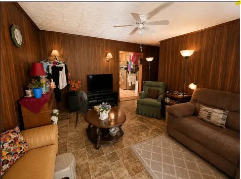 429 Chestnut Street Friendship TN 38034