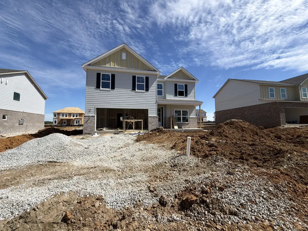 2017 Bennett Creek Drive Columbia TN 38401