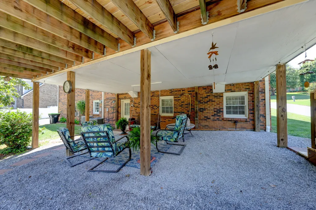 1030 Hillshire Drive Clarksville TN 37043