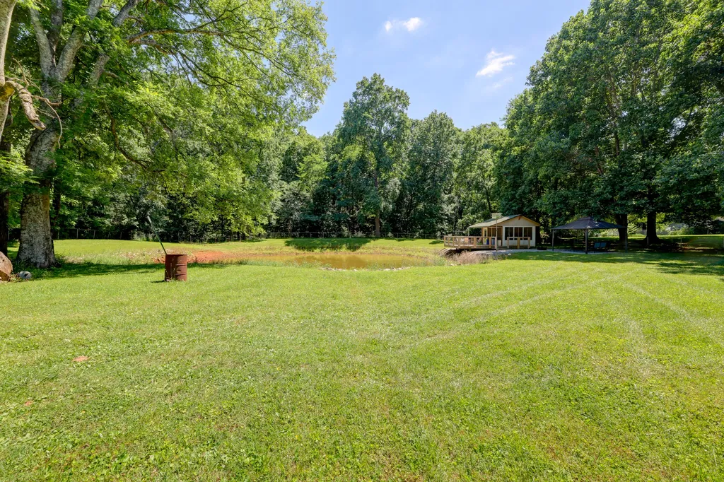 1030 Hillshire Drive Clarksville TN 37043