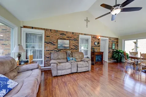 1030 Hillshire Drive Clarksville TN 37043