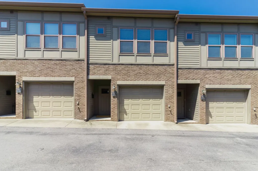 600 Garfield Street Nashville TN 37208
