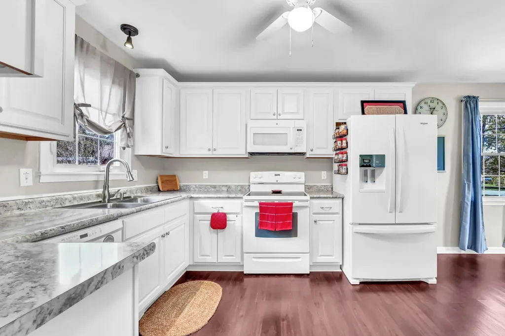 304 Buckingham Place Clarksville TN 37042