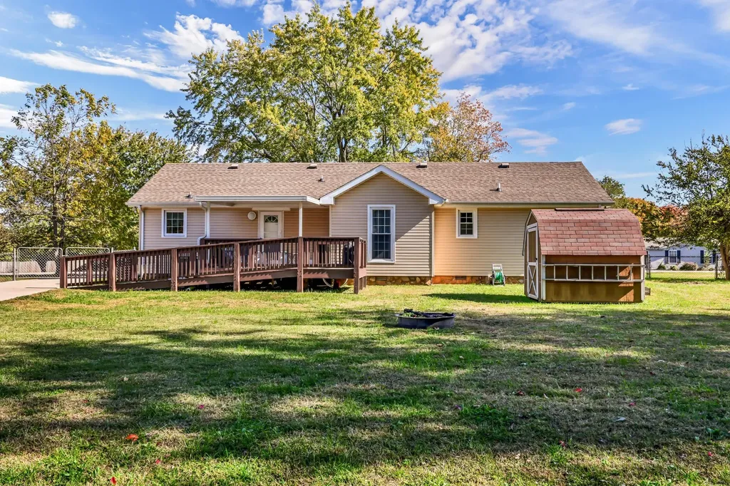 304 Buckingham Place Clarksville TN 37042