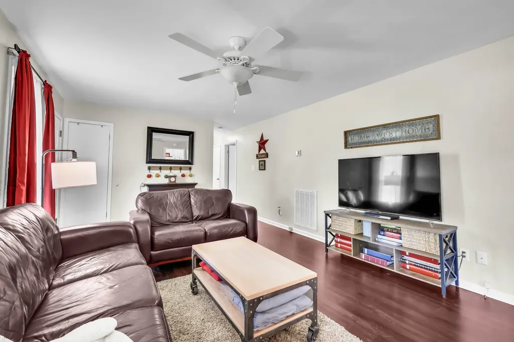 304 Buckingham Place Clarksville TN 37042
