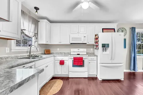 304 Buckingham Place Clarksville TN 37042
