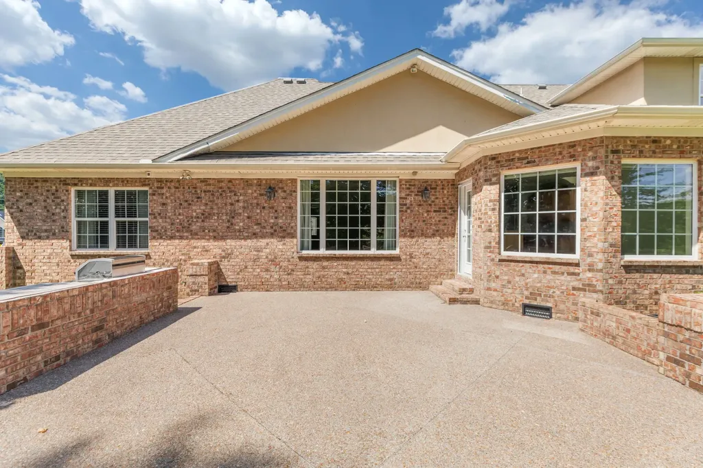 116 Millstone Way White House TN 37188