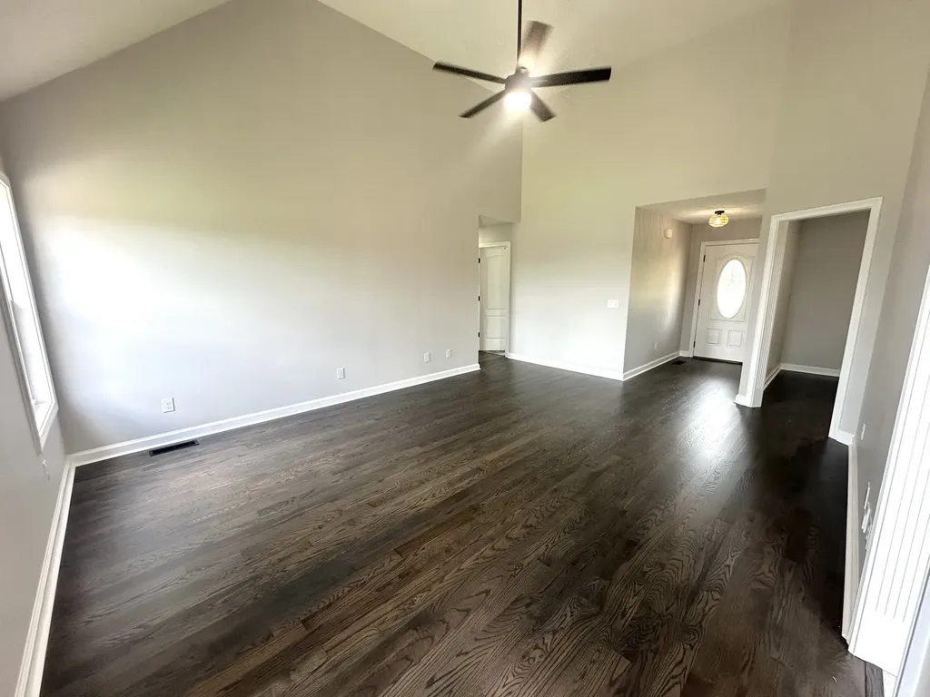 204 Middle Dayle Drive Portland TN 37148
