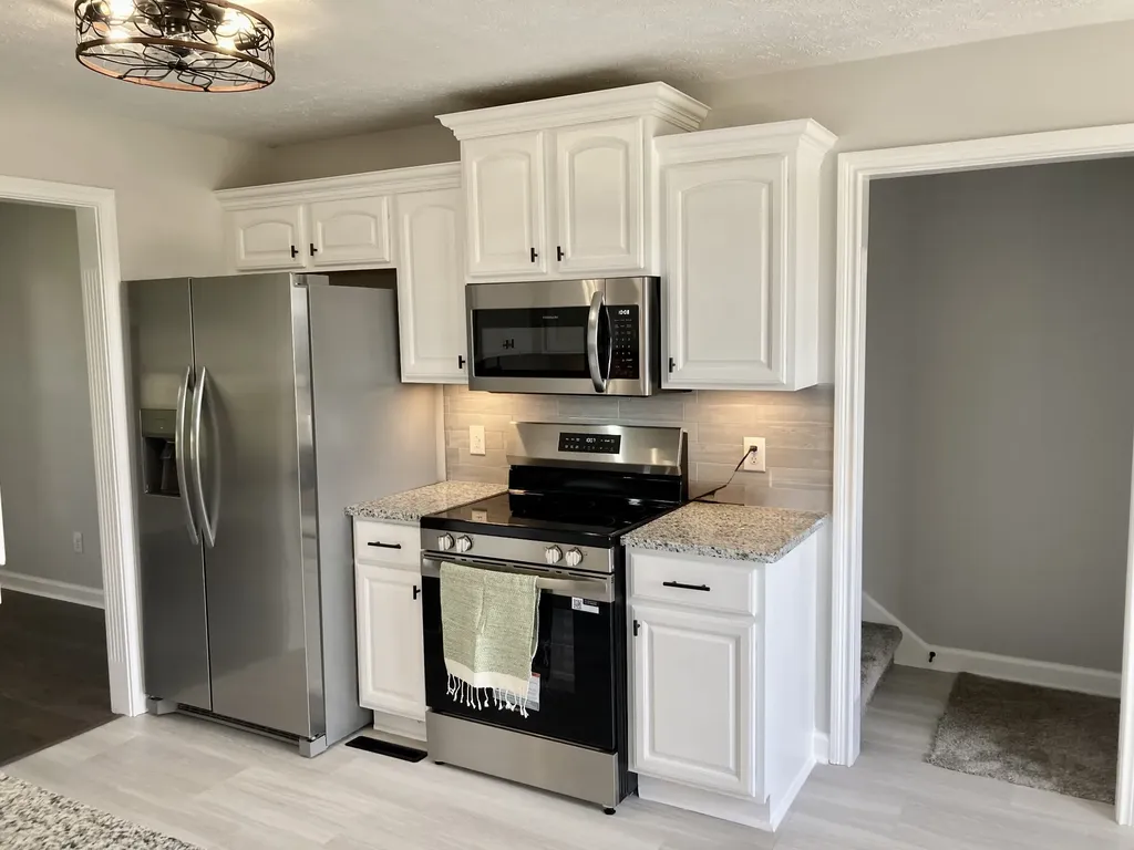 204 Middle Dayle Drive Portland TN 37148