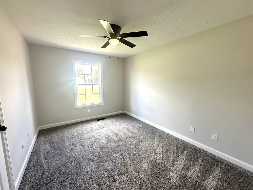 204 Middle Dayle Drive Portland TN 37148