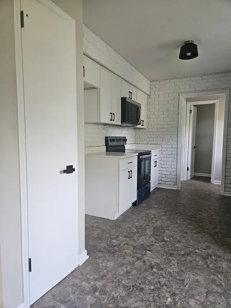 258 Indian Lake Road Hendersonville TN 37075