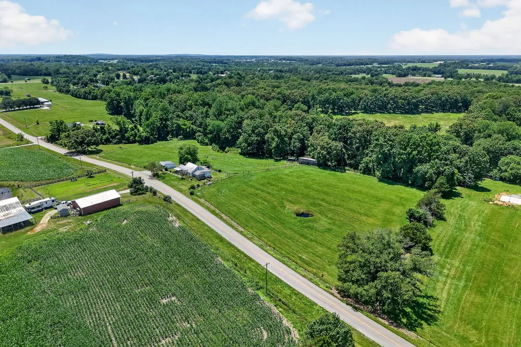 2531 Old Well Road Morrison TN 37357