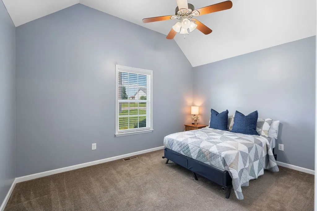 1925 Sheffield Lane Columbia TN 38401