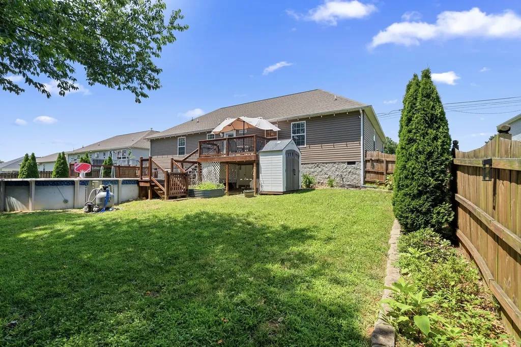 1925 Sheffield Lane Columbia TN 38401