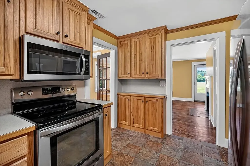 3731 Big Bottom Road Whitleyville TN 38588