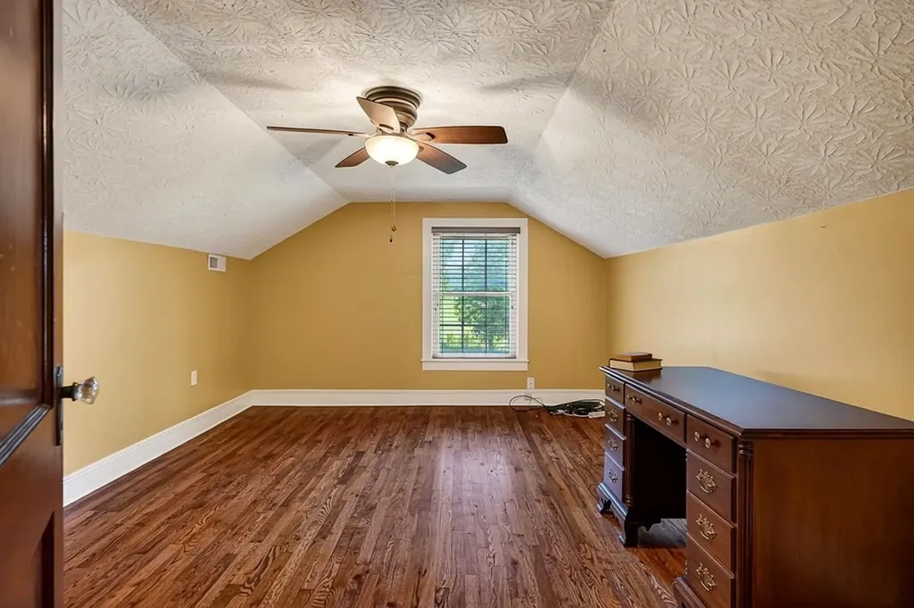 3731 Big Bottom Road Whitleyville TN 38588