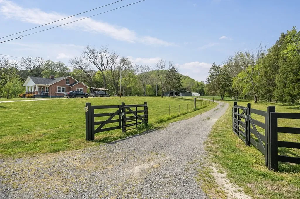 3731 Big Bottom Road Whitleyville TN 38588