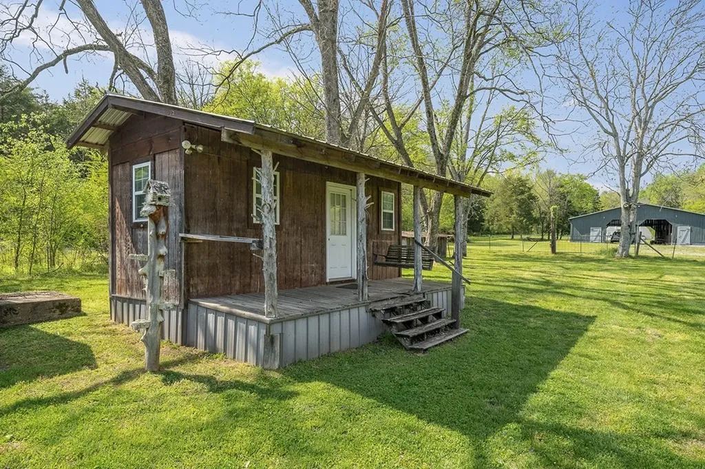 3731 Big Bottom Road Whitleyville TN 38588