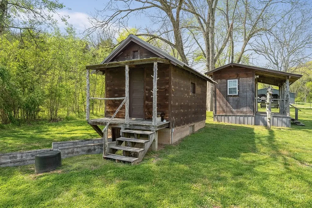 3731 Big Bottom Road Whitleyville TN 38588