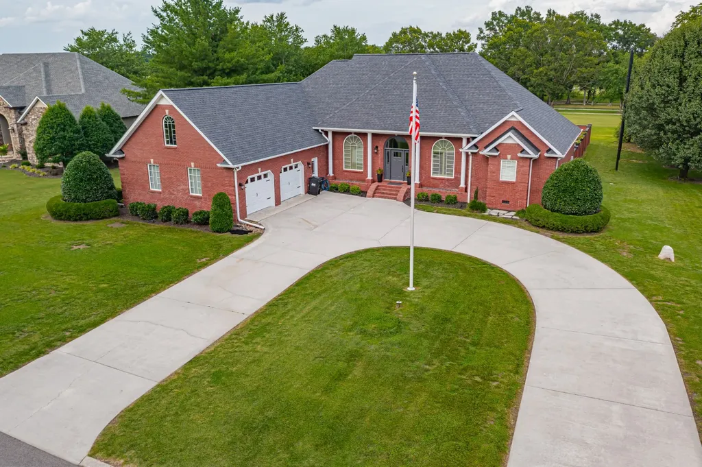 300 Willowbrook Drive Manchester TN 37355